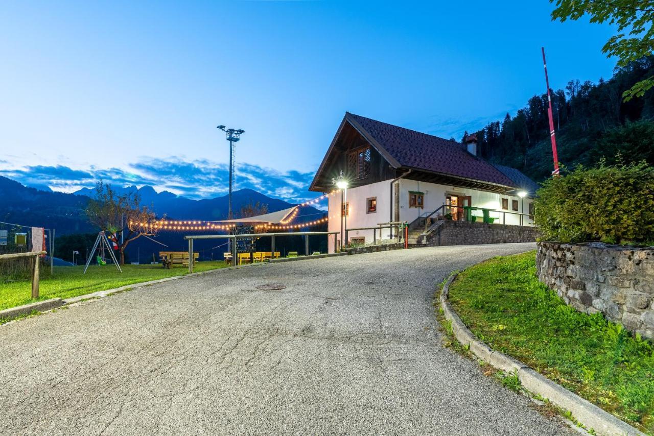 Camping & Caravan Zoncolan Ovaro Exterior foto
